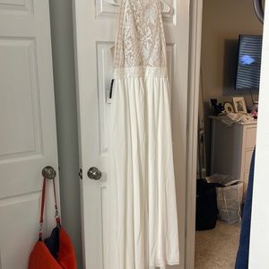Lulu wedding dress 👰🏻‍♀️ Styke D20939HL ✨ Size L🌹      NEVER WORN